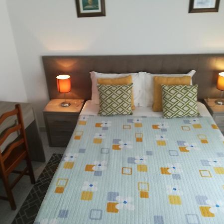 Hospedaria Saozinha Фигейра-да-Фош Экстерьер фото